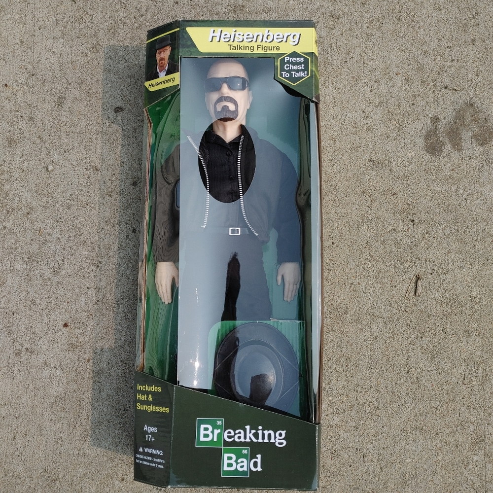 Breaking Bad Heisenberg 17-in talking action figure doll Walter White new